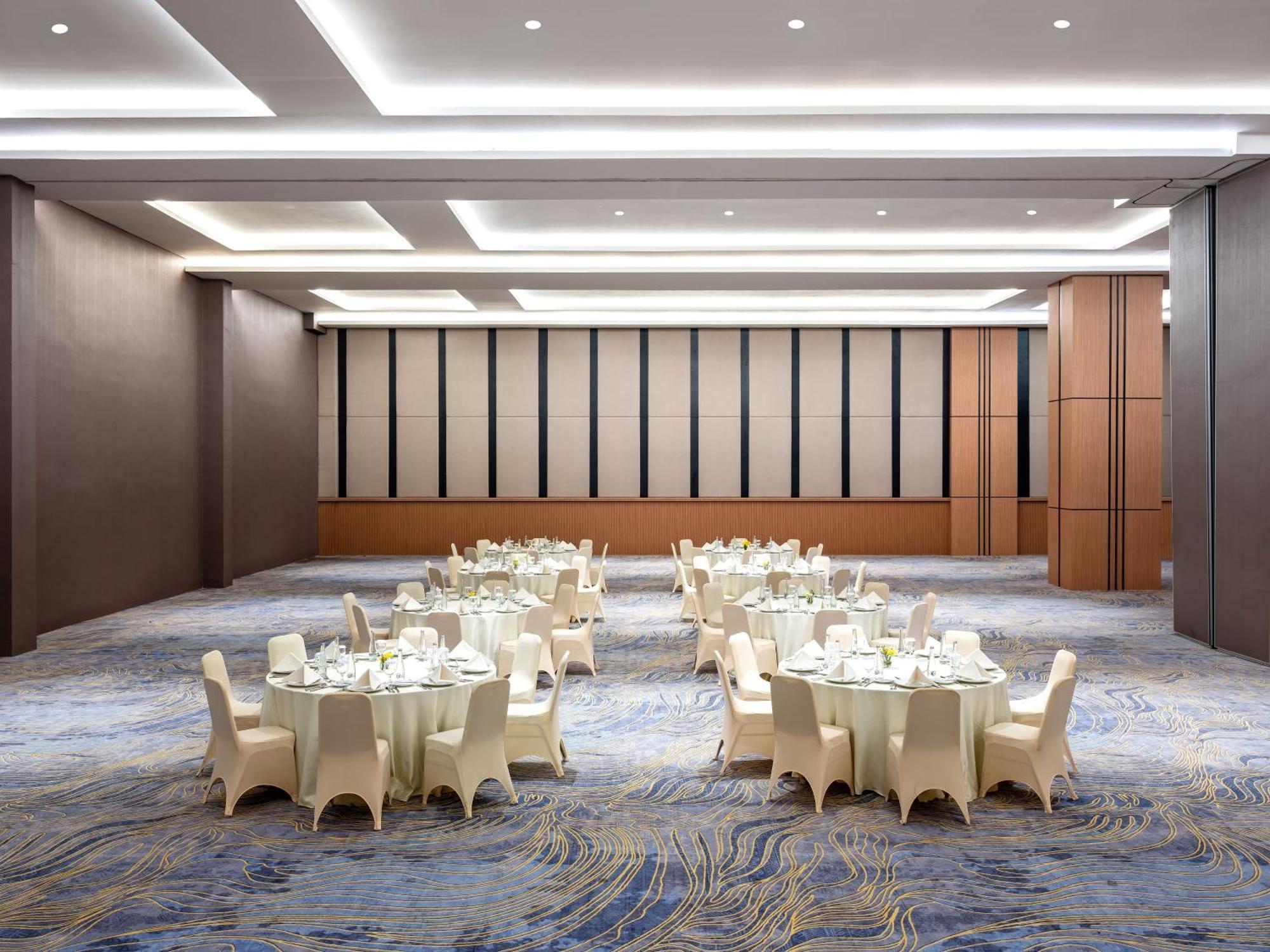 Hotel Santika Blitar Zewnętrze zdjęcie