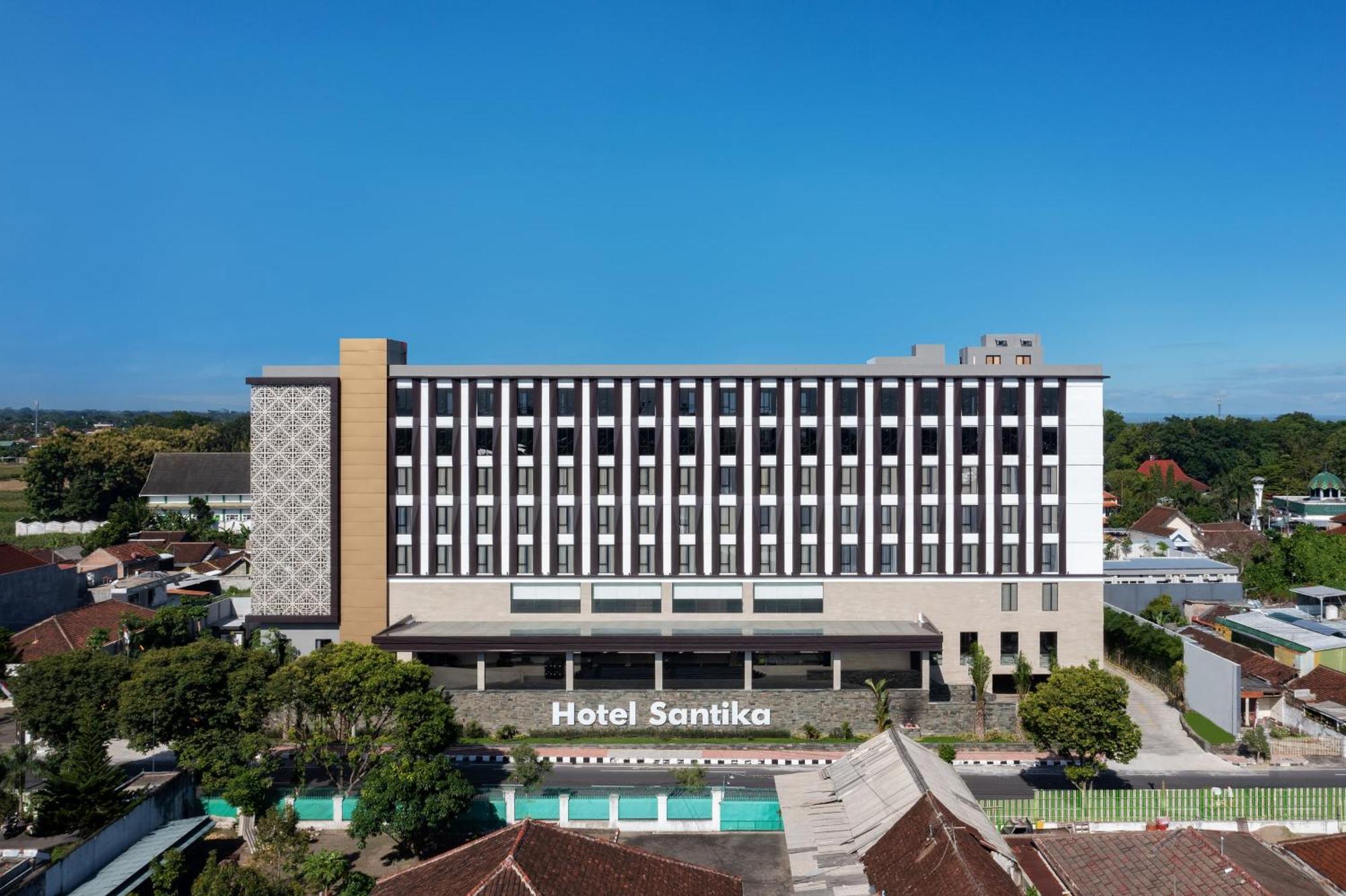 Hotel Santika Blitar Zewnętrze zdjęcie